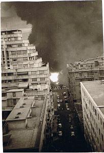 INCENDIE DES CUVES SUR LE PORT 1962 01